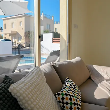 Villa Merope Irena 1 *