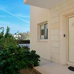 Villa Merope Irena 1 *