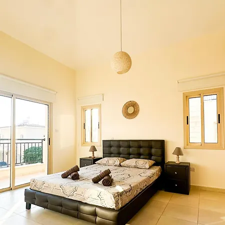 Merope Irena 1 Polis