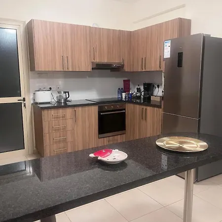 Merope Irena 1 * Polis