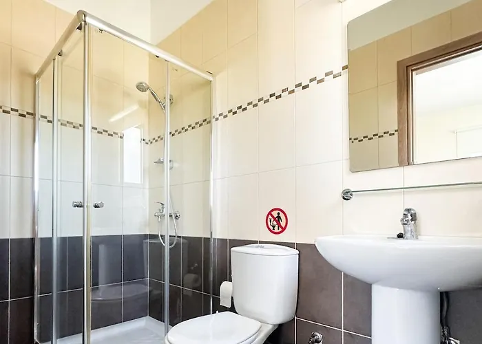 Merope Irena 1 Villa