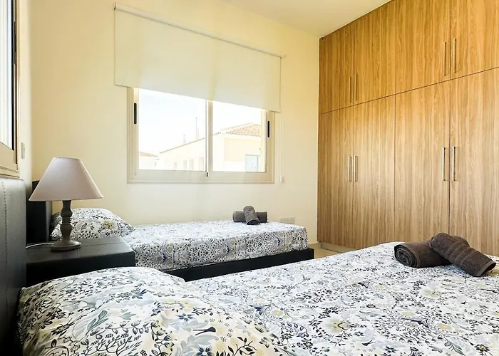 Merope Irena 1 Villa Polis