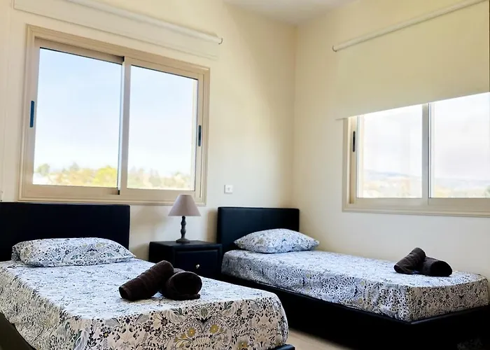 Merope Irena 1 Villa