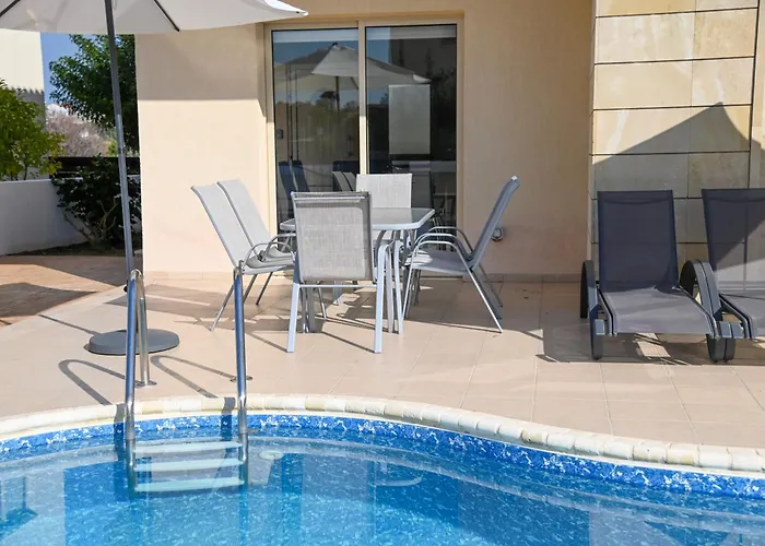 Merope Irena 1 Willa